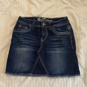 Juniors Wall Flower Mini Skirt Size 0